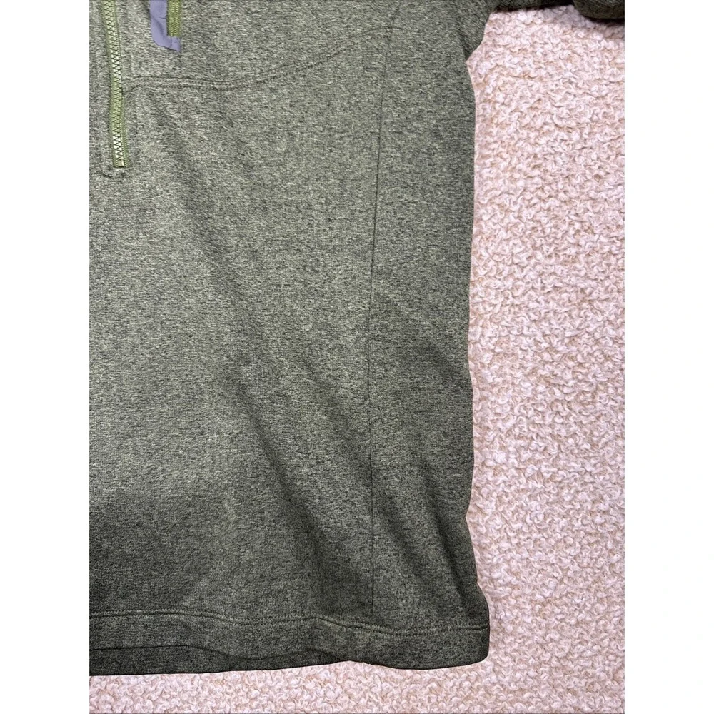 The North Face Men's S Green Heather 1/4 Zip Mock Neck Zip Pocket